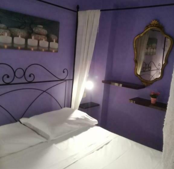 スタンダードスタジオ, Villa Isabella