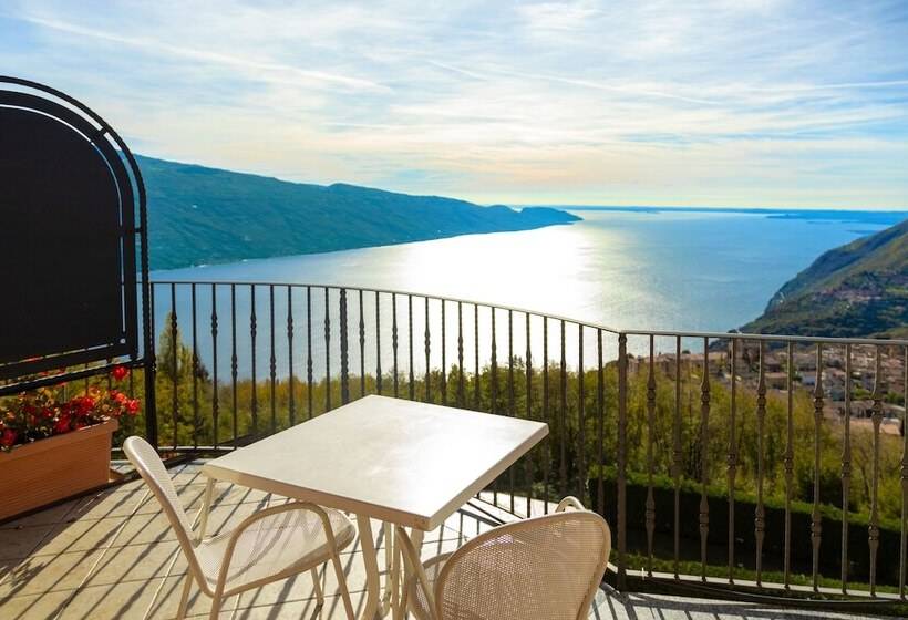 آپارتمان سوپریور 2 خوابه, Residence Panorama La Forca, Gtsgroup