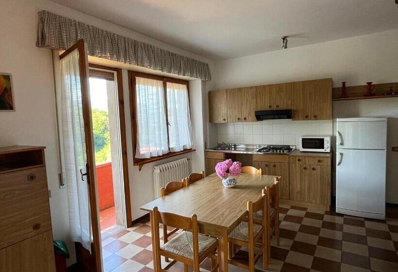 带2个卧室的公寓, La Vignola
