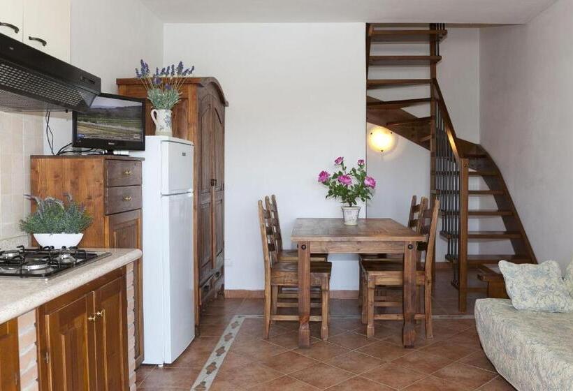 Апартаменты 1 Спальня, Borgo Guglielmo