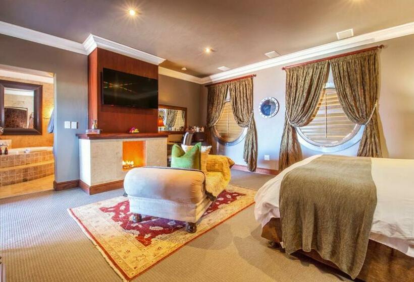 Deluxe Suite, Alexander Guest House