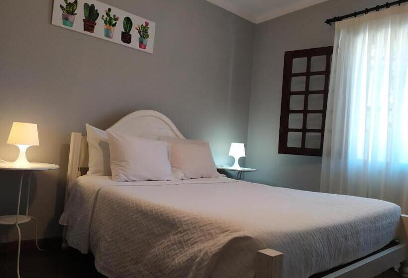 Четырехместный Номер Economy, São Miguel Do Gerês