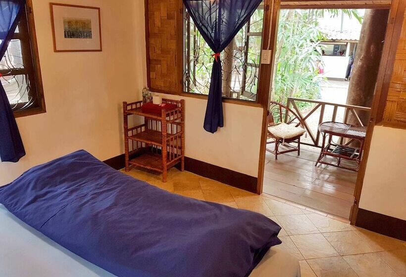 スタンダードルーム, Mut Mee Garden Guest House
