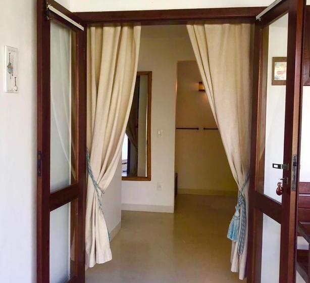 بانگلوی لوکس, Pousada Villa Palmeira Azul