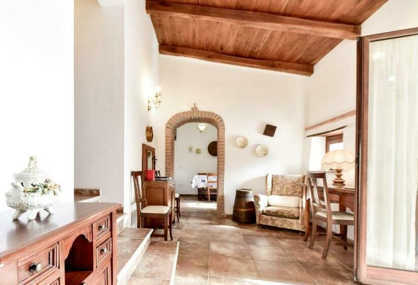 テラス付き１ベッドルームアパートメント, Agriturismo Castello Delle Fornaci   Private Jacuzzi