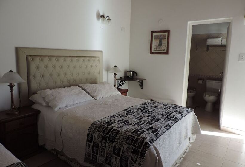 חדר סטנדרט לשלושה, Hosteria Las Piedras