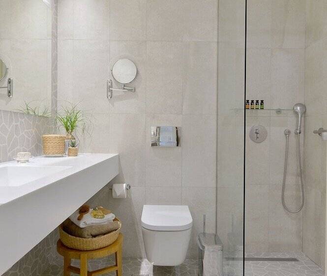 주니어 스위트, Mirivili Rooms & Suites