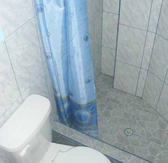 Номер Стандарт Трехместный, Hostal Alcazaba