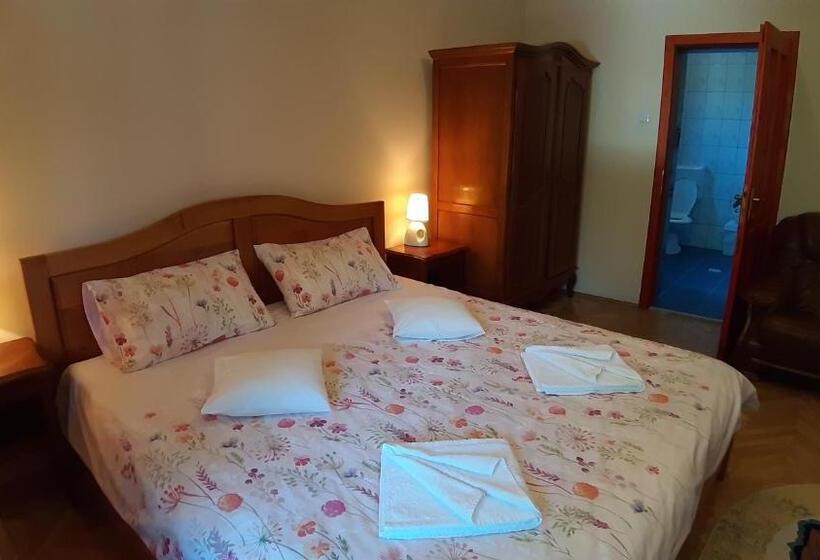 스탠다드 룸 킹사이즈 침대, Casa Camelia