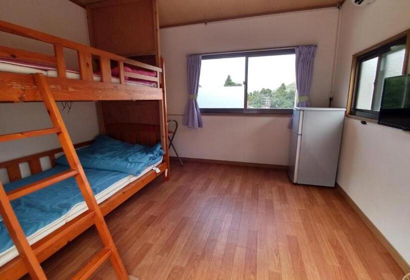 이코노미 룸, Kerama Backpackers