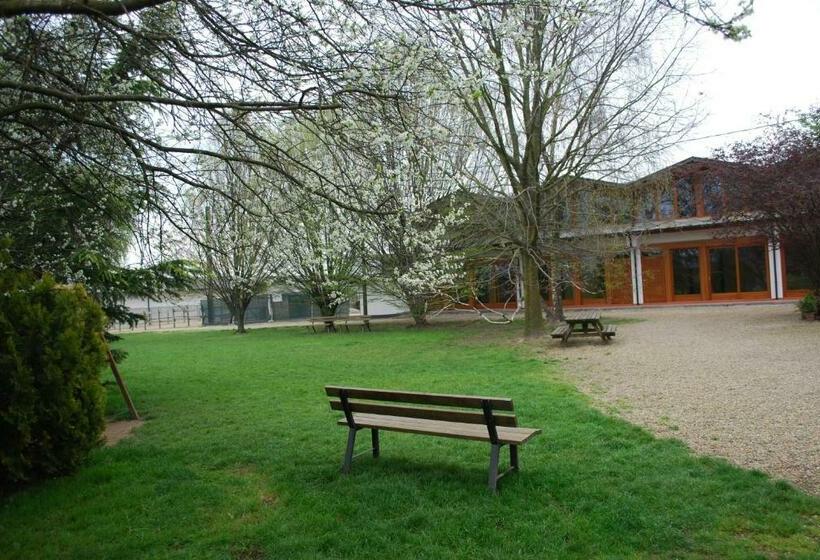 스탠다드 스튜디오, Agriturismo Il Frutto Permesso