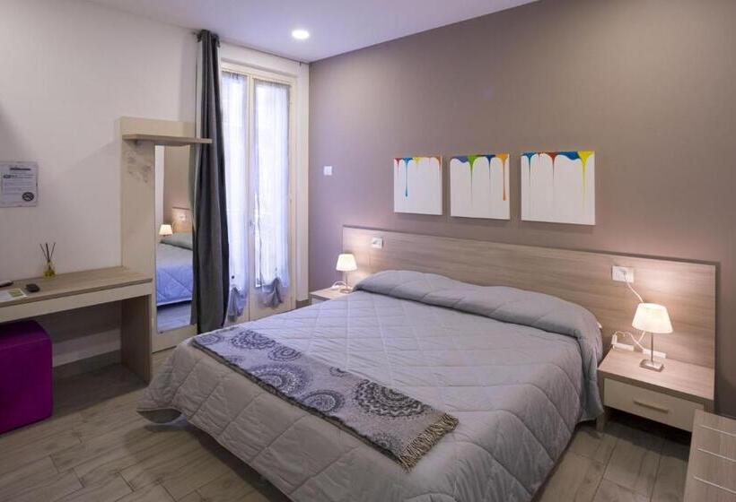 Camera Standard, Ventitrémarzo Guest House