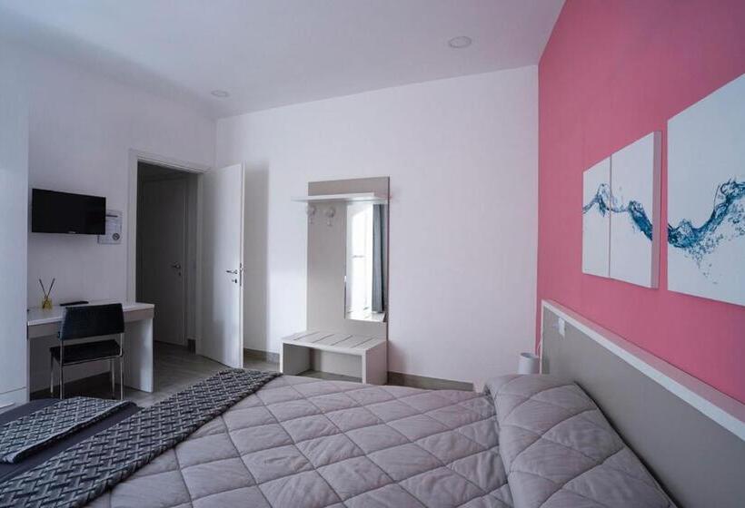 Camera Standard, Ventitrémarzo Guest House