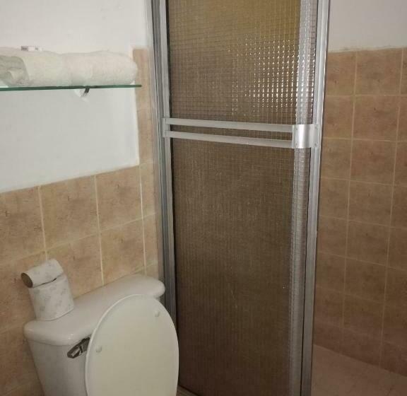 Номер Стандарт, Hostal Compostela Inn