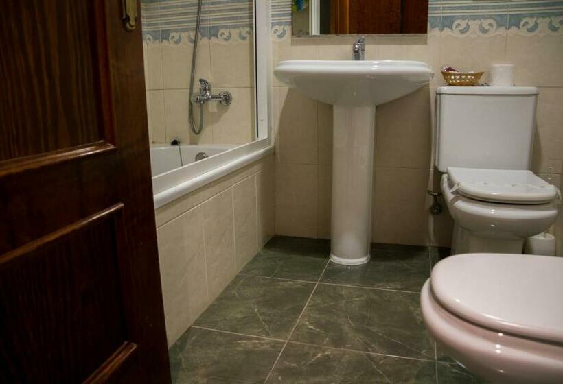 Номер Стандарт, Hostal Restaurante La Curva