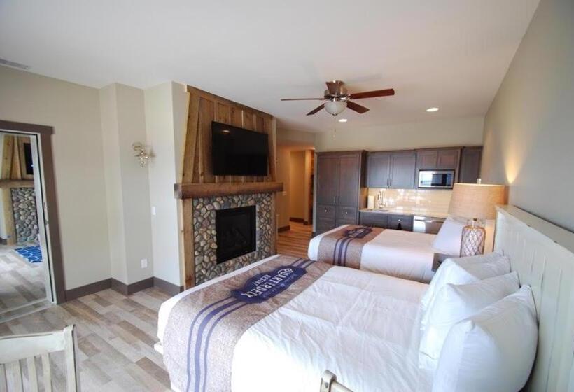 Номер Премиум, Quarterdeck Resort