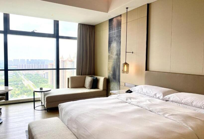 Стандартный Номер Кровать Кинг, Zhangjiagang Marriott