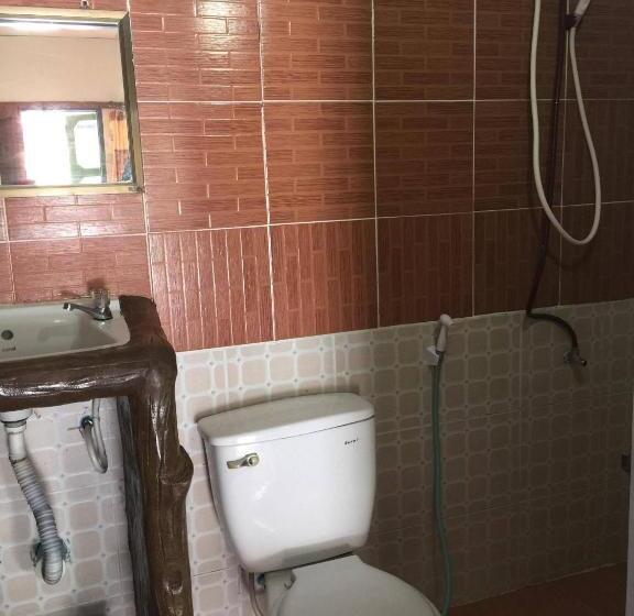 Четырехместный Номер Стандарт, Scenery Guest House