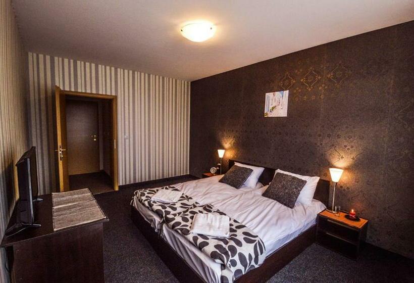 Standardzimmer, Elite Spetema