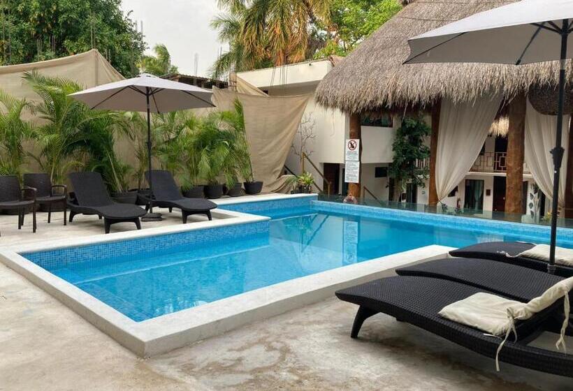 سوییت, Diosa Del Agua Bacalar