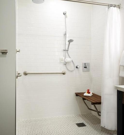 סוויטה עם מרפסת, Archer Hotel Seattle/redmond