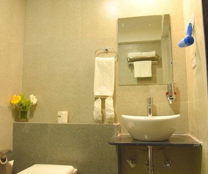 Executive Room, Pride Resort & Convention Centre