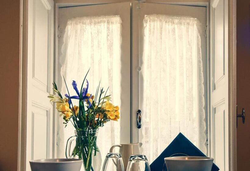 اتاق سوپریور, Kapsott B&b