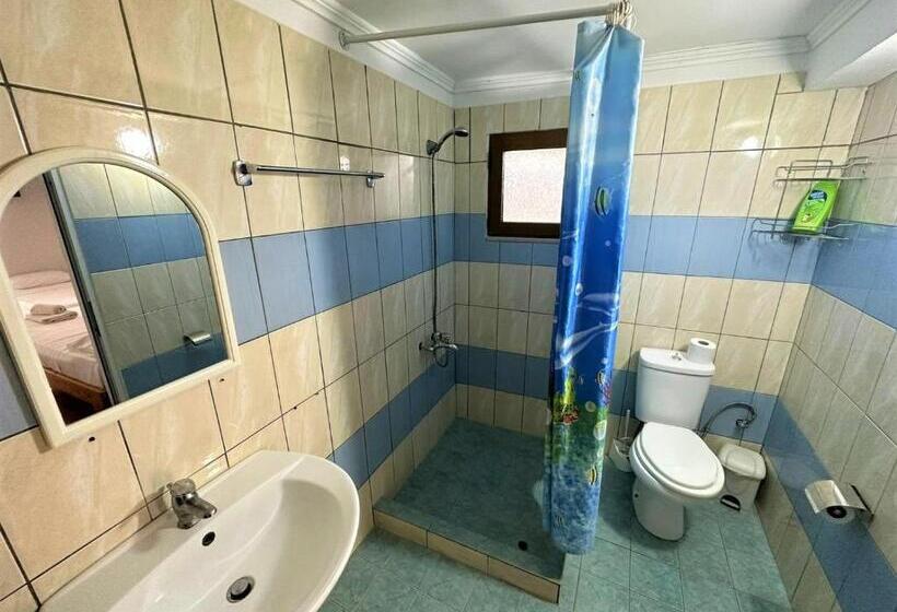Triple Room Sea View, Boungainvillea