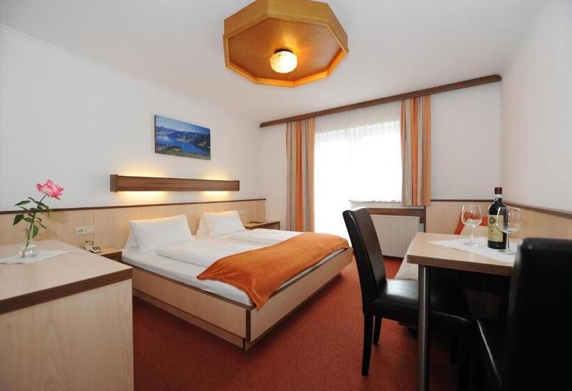 1 Bedroom Apartment Lake View, Garni Seestrand