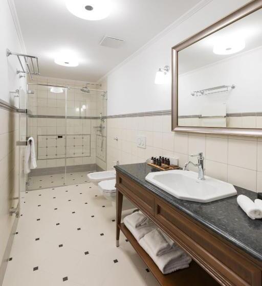 Номер Премиум, Palace Art Hotel Pezinok