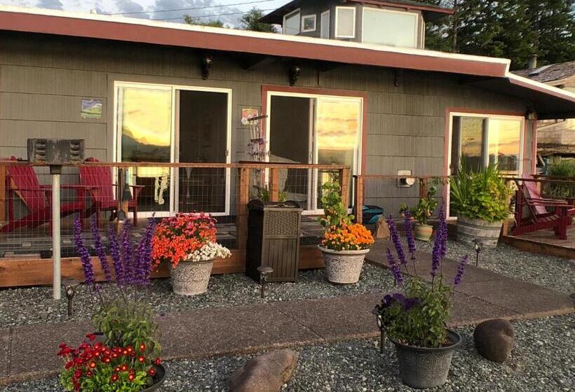 Номер Стандарт с Гидромассажем, Wheeler On The Bay Lodge And Marina