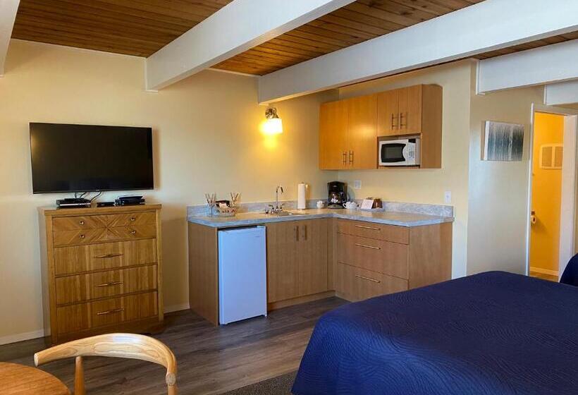 Номер Стандарт, Wheeler On The Bay Lodge And Marina