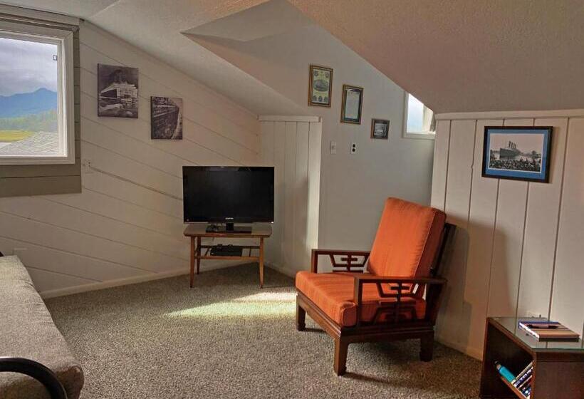 Четырехместный Номер Стандарт, Wheeler On The Bay Lodge And Marina