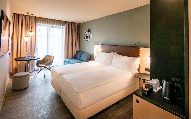 스탠다드 룸 킹사이즈 침대, Hilton Garden Inn Mannheim
