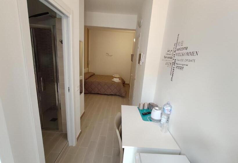 Номер Economy, In Centros Vicino Cefalu Selfchekin
