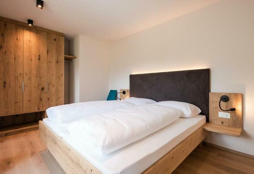 Апартаменты 1 Спальня с Балконом, Aparthotel Abiná Lana Höhe