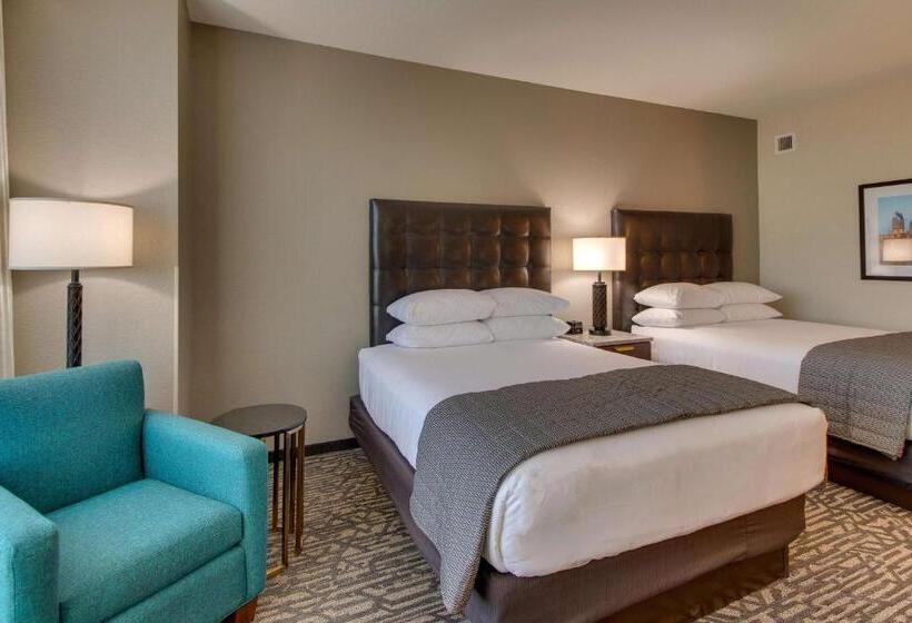 Номер Deluxe, Drury Plaza Hotel Nashville Downtown