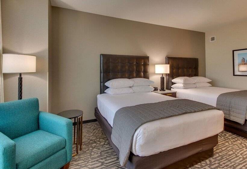 Номер Deluxe Адаптированный для Инвалидов, Drury Plaza Hotel Nashville Downtown
