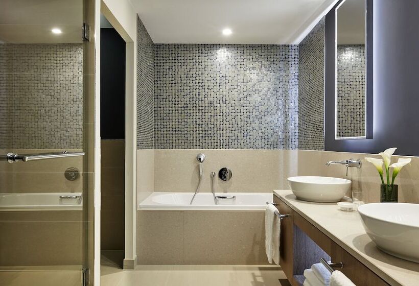Quarto Club, Intercontinental Lyon   Hotel Dieu, An Ihg