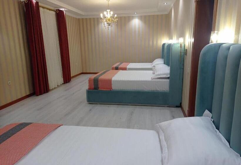 غرفة ديلوكس ثلاثية, Comfortable Home Stay