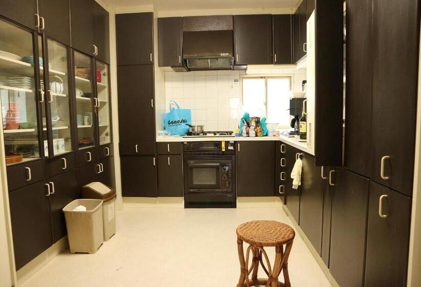 Кровать в Общей Комнате, Hostel Jumpu Manpan