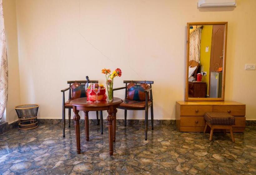 Habitación Basic, Alcove Resort Vagator