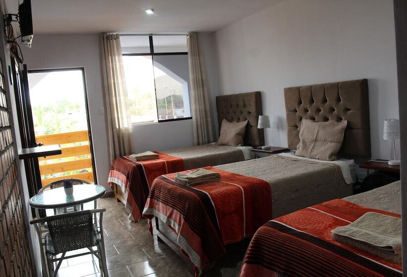 غرفة كلاسيكية ثلاثية, Huacachina Desert House