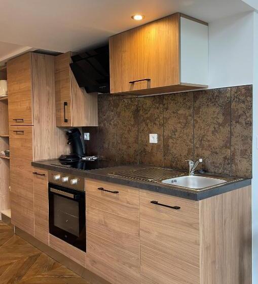 Апартаменты 1 Спальня Вид на Сад, Villa Bonvouloir