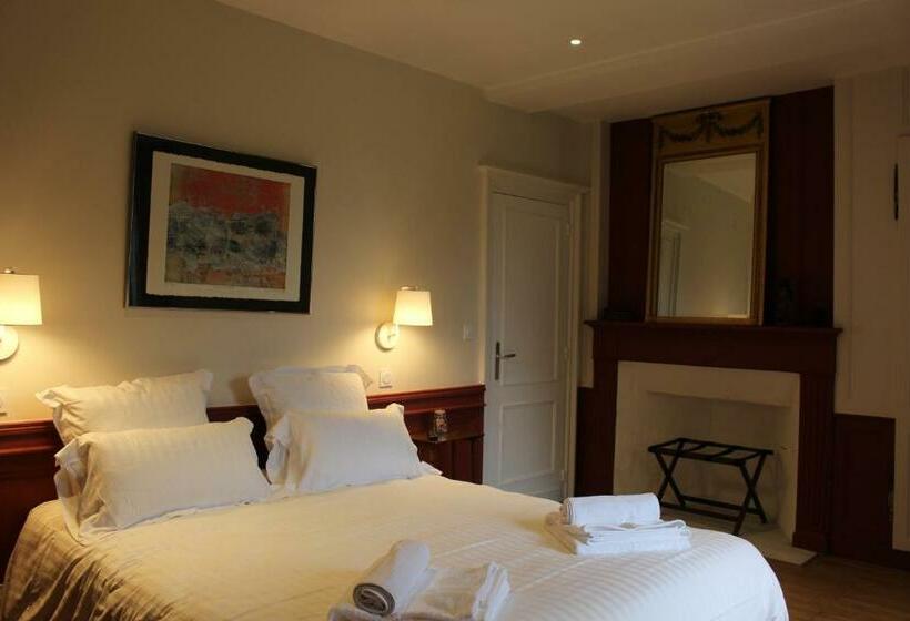 اتاق استاندارد با چشم‌انداز باغ, Manoir Du Moustoir   Hôtel Les Empreintes