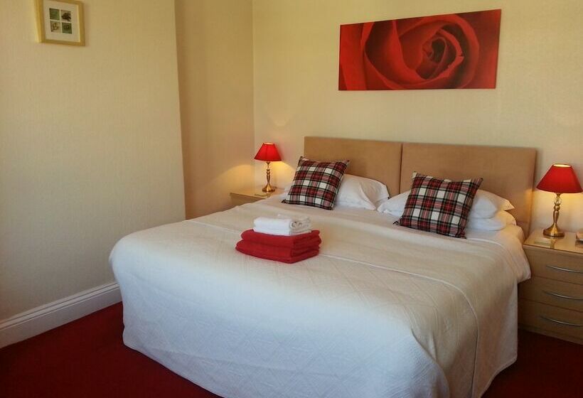Номер Superior, Montrose Guest House