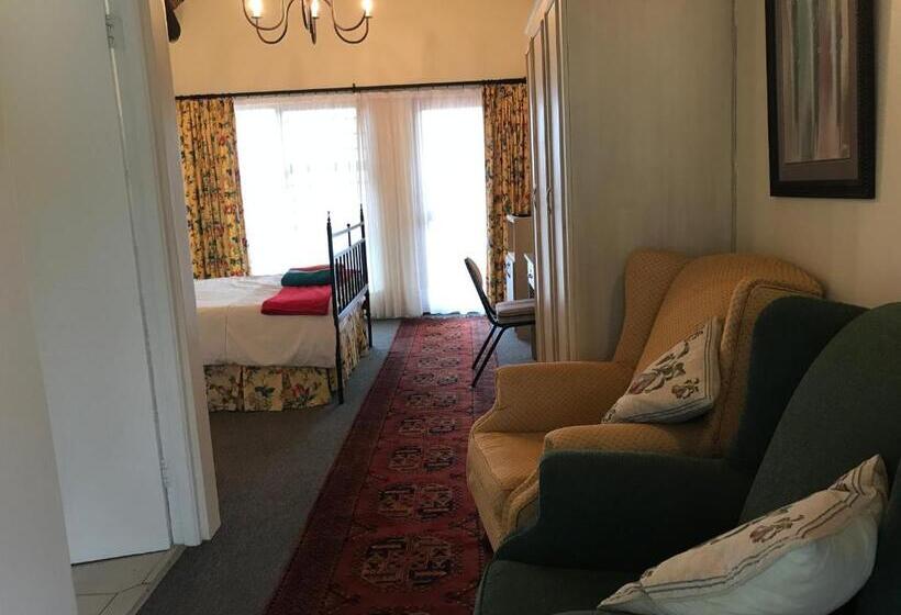 Номер Стандарт, Cycads On Sea Guest House