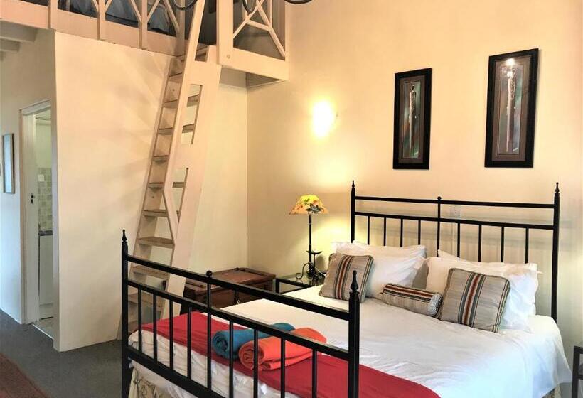 Номер Стандарт, Cycads On Sea Guest House