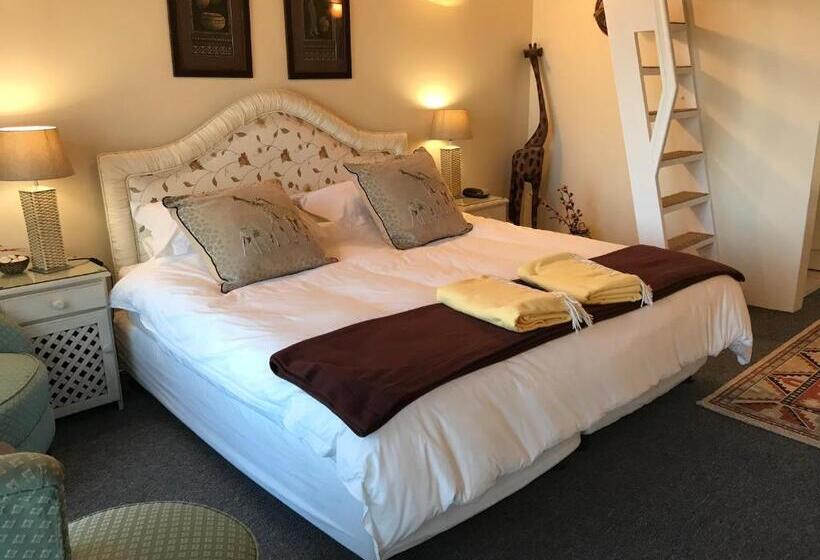 Люкс, Cycads On Sea Guest House