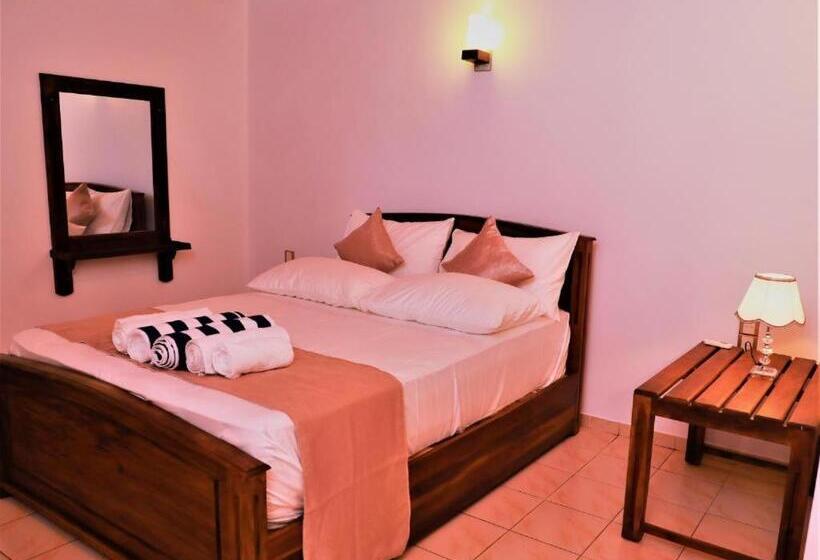 Вилла 2 Спальни, Shenora Beach Resort